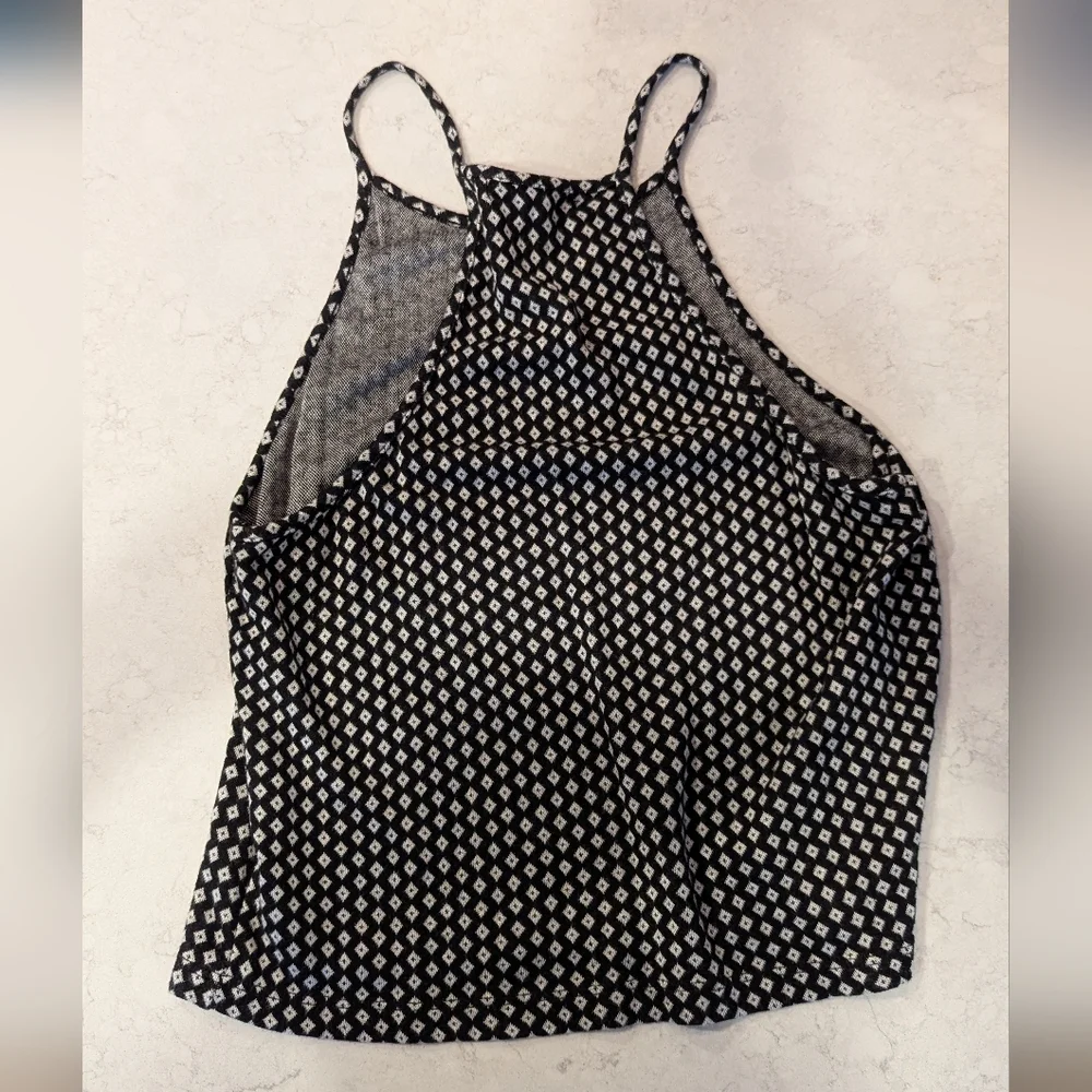 Brandy Melville Black & White Halter Crop Top One Size - Picture 5 of 5